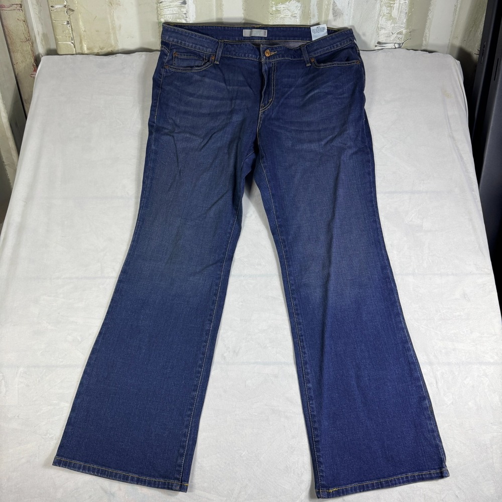 Levi's 500 Series Womens Bootcut Jeans Blue Stretch Denim 5-Pocket Outdoor 18M